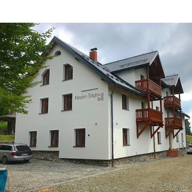 Penzion Sleglov Exterior foto